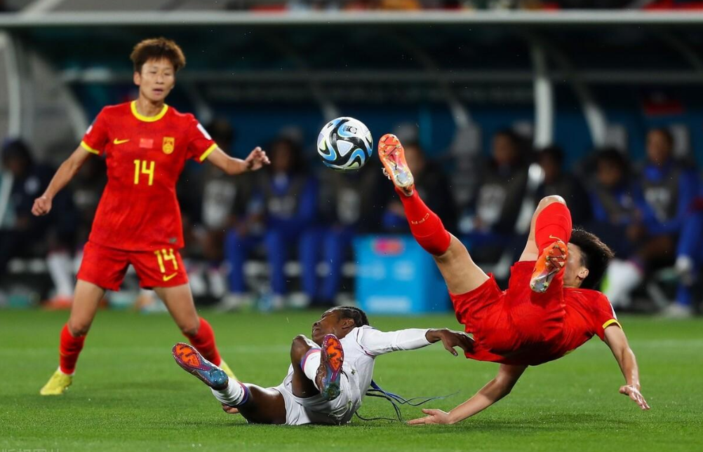 中国女足横扫对手,晋级半决赛 中国女足横扫对手,晋级半决赛