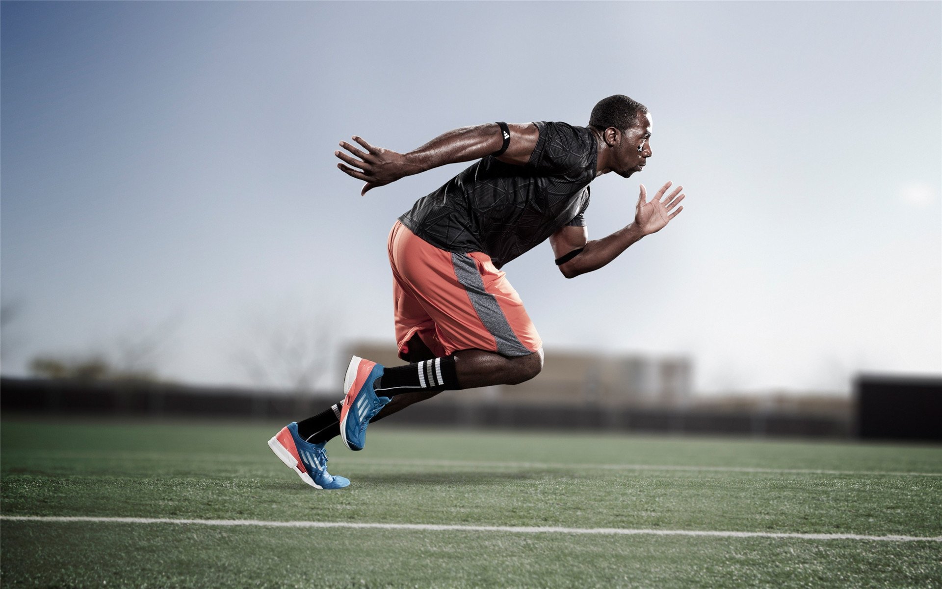 马赛关键战突围南非，孔德存在感拉满—铁血防线铸就晋级之路