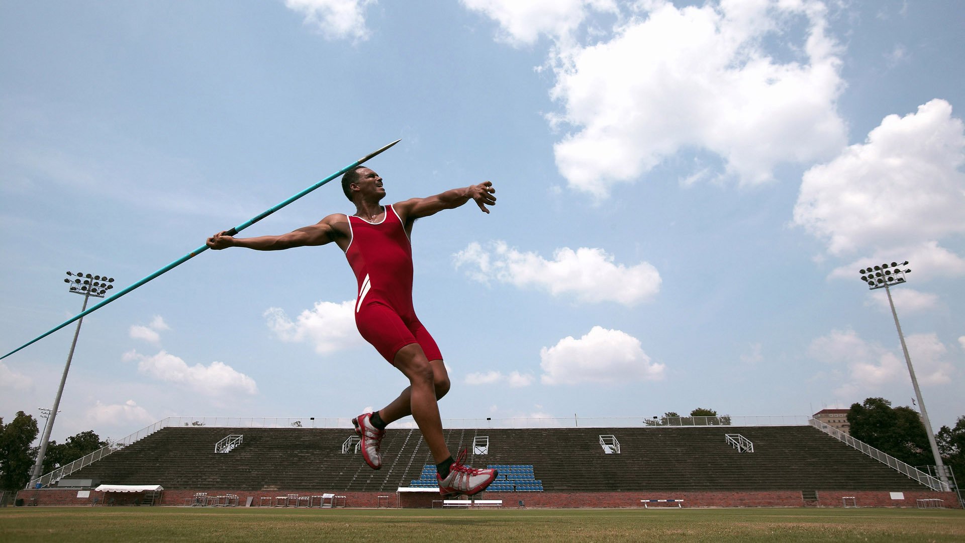 马丁内利一剑封喉，巴拉圭险胜洪都拉斯提前锁定胜局
